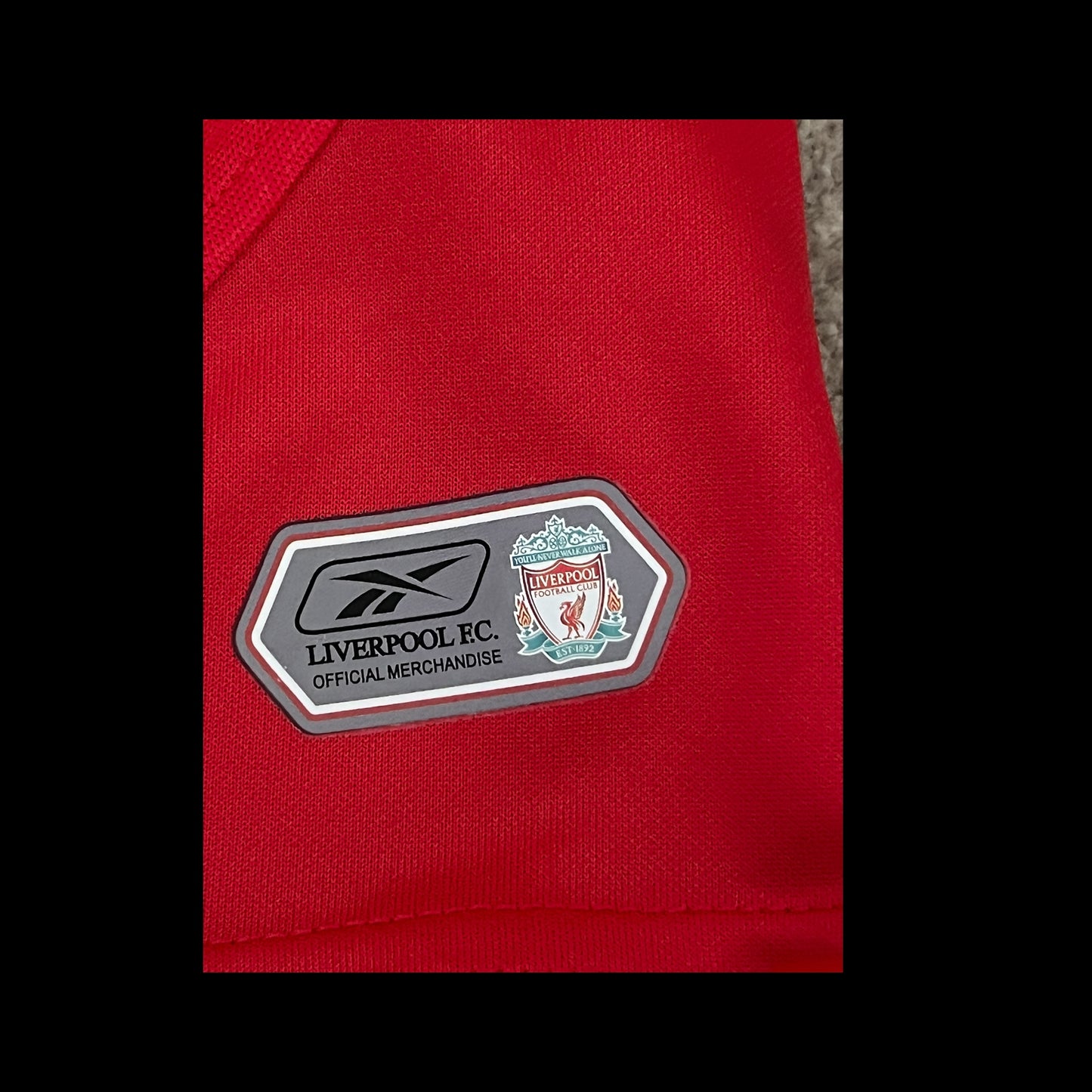 Liverpool 2004/2005 Home Football Shirt Extra Large - Steven Gerrard - UEFA Champions League Final Detailing
