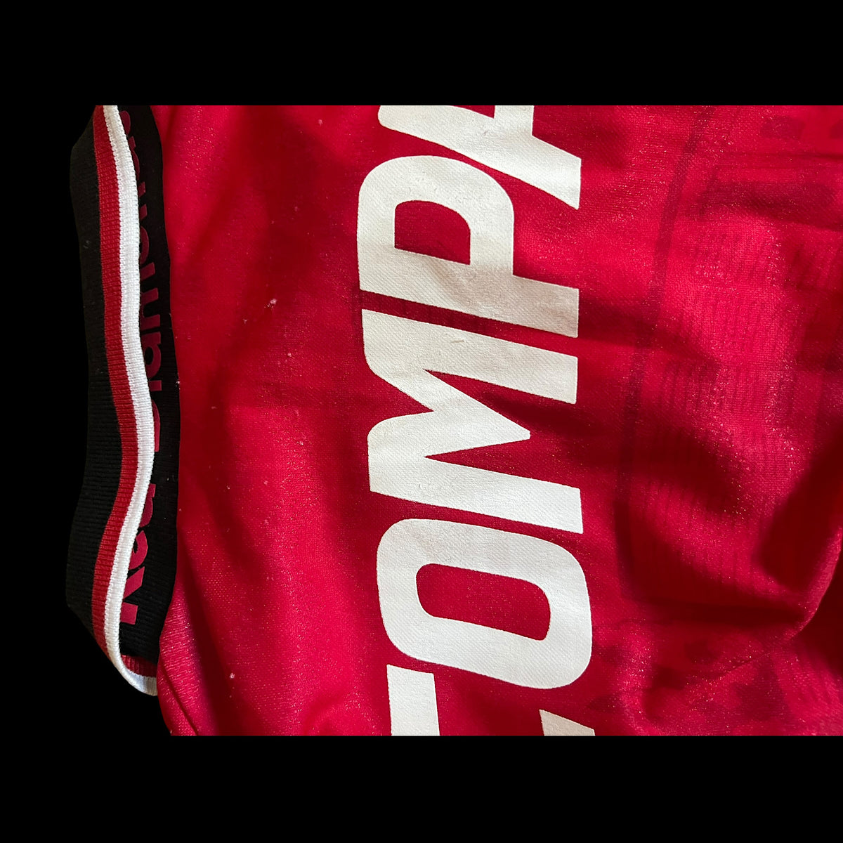 Urawa Red Diamonds 1996/1997/1998 Home Football Shirt Medium