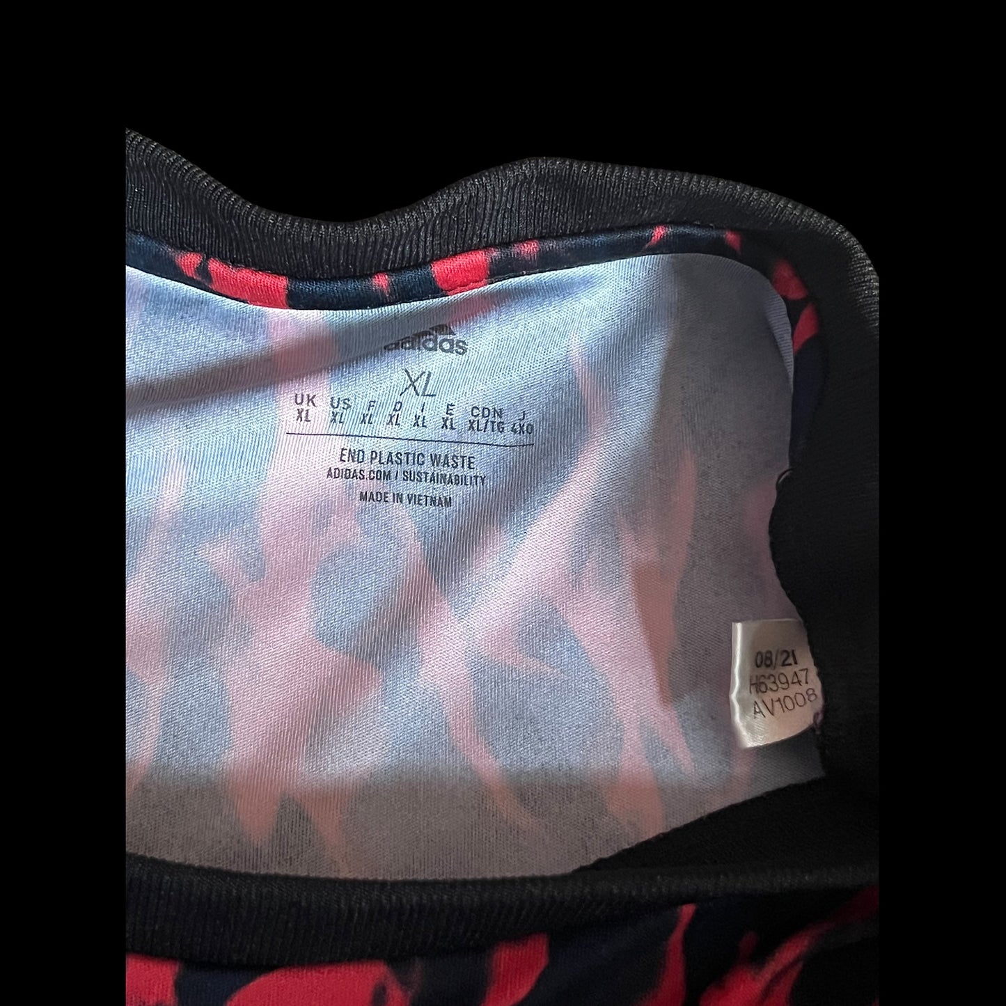 Manchester United 2021/2022 Pre Match Football Shirt Extra Large