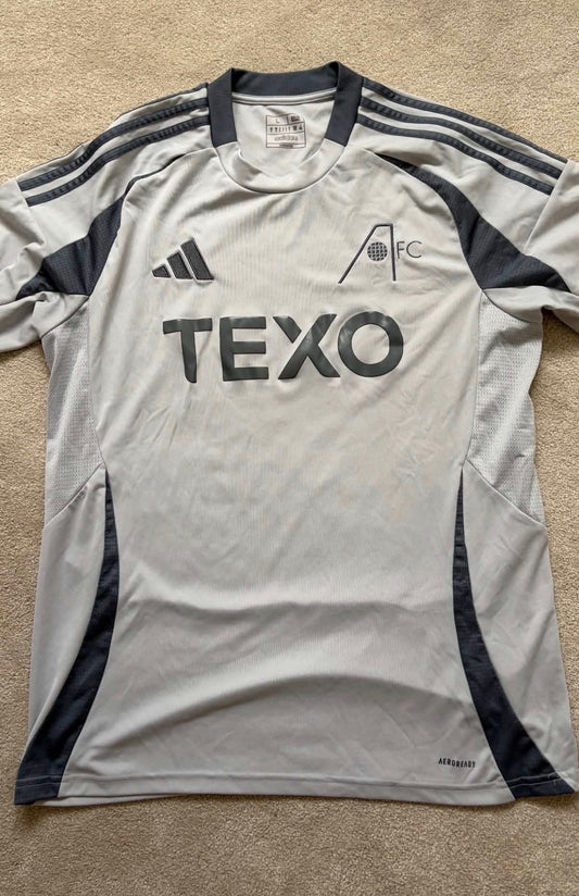 Aberdeen 2024/2025 Third Football Shirt Large - To Have Topi Keskinen Nameset Applied - SOURCED FOR HUGO