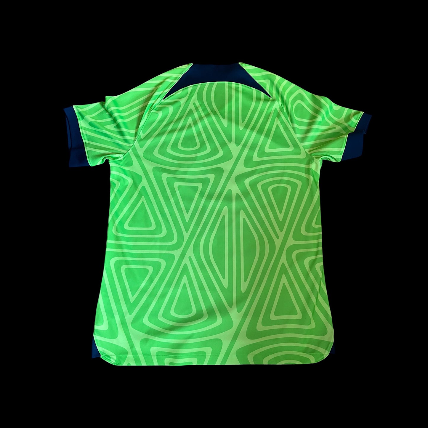 VfL Wolfsburg 2022/2023 Home Football Shirt Large