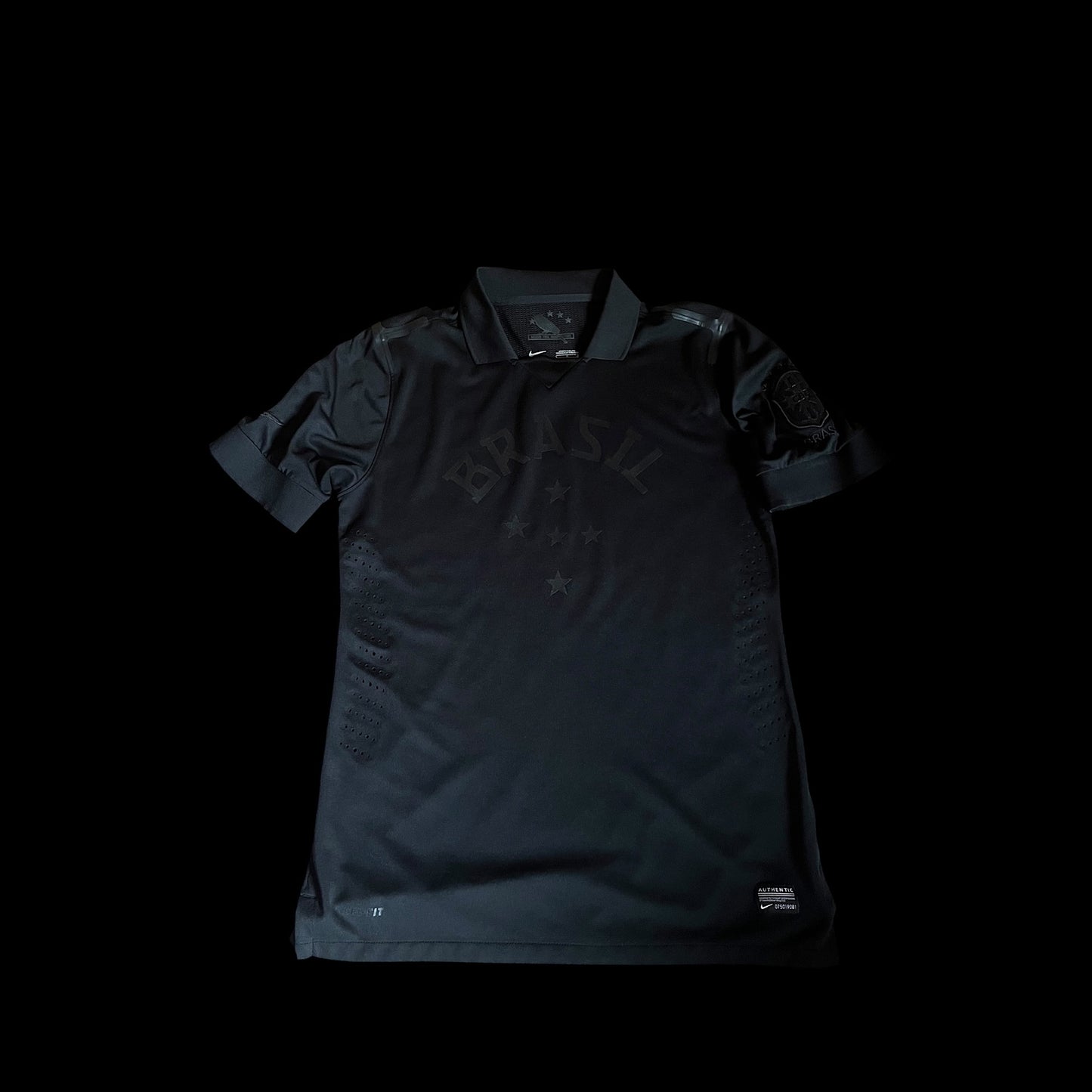 Brazil 2013 Away Football Shirt Large