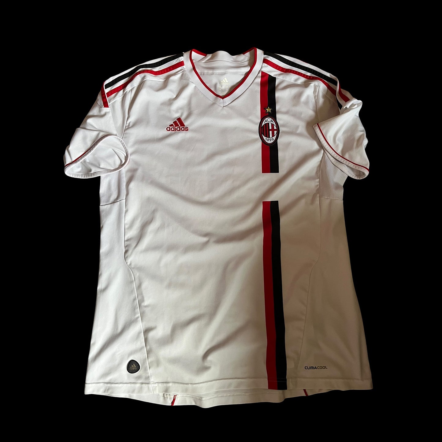 AC Milan 2011/2012 Away Football Shirt Extra Large - Zlatan Ibrahimovic