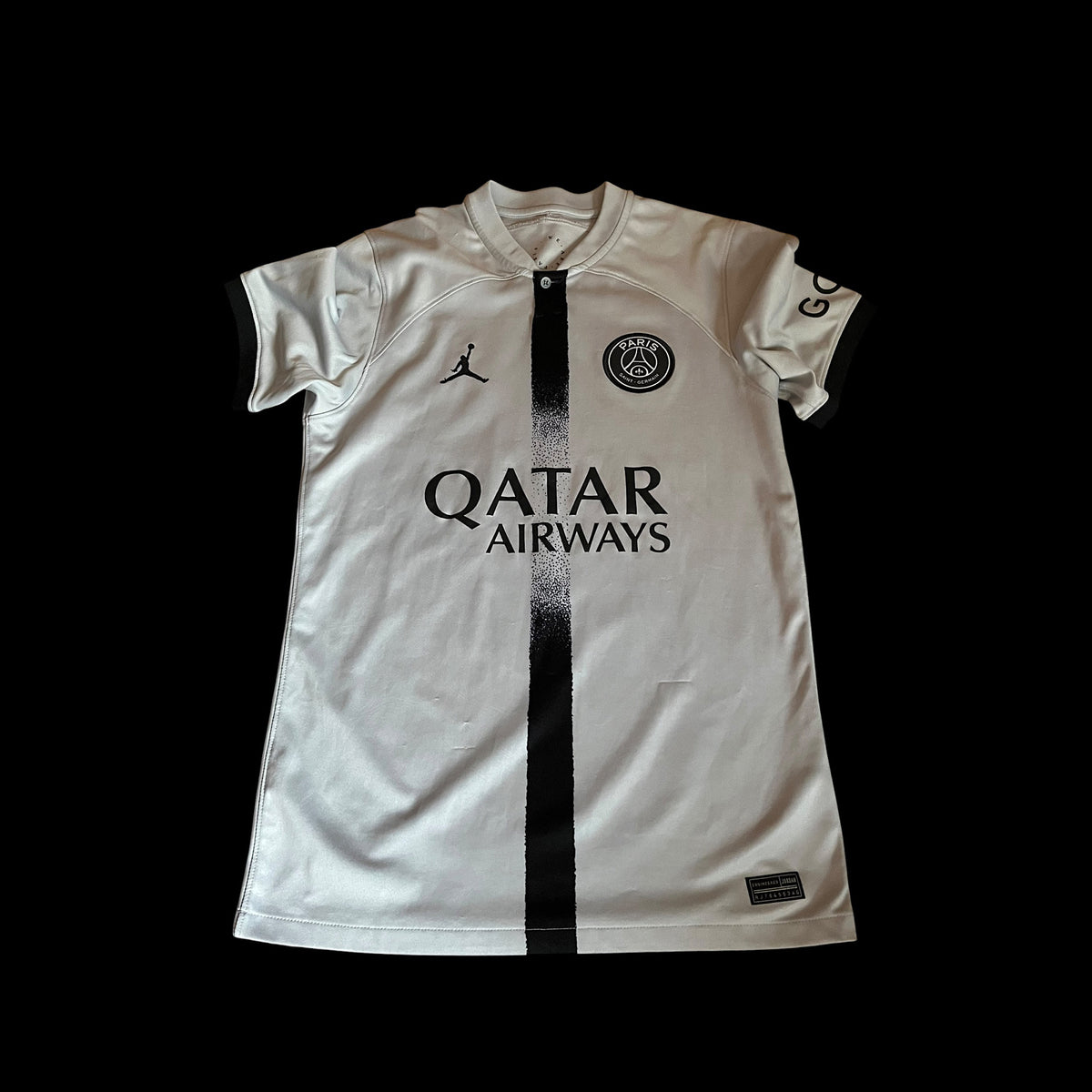 Paris Saint Germain 2022/2023 Away Football Shirt Small