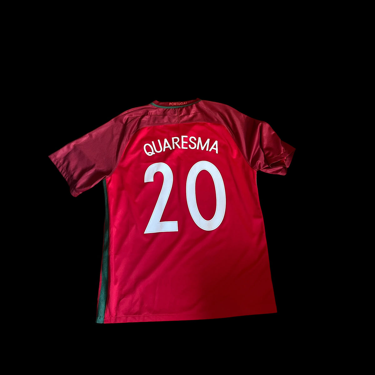 Portugal 2016 Home Football Shirt Extra Large - Ricardo Quaresma
