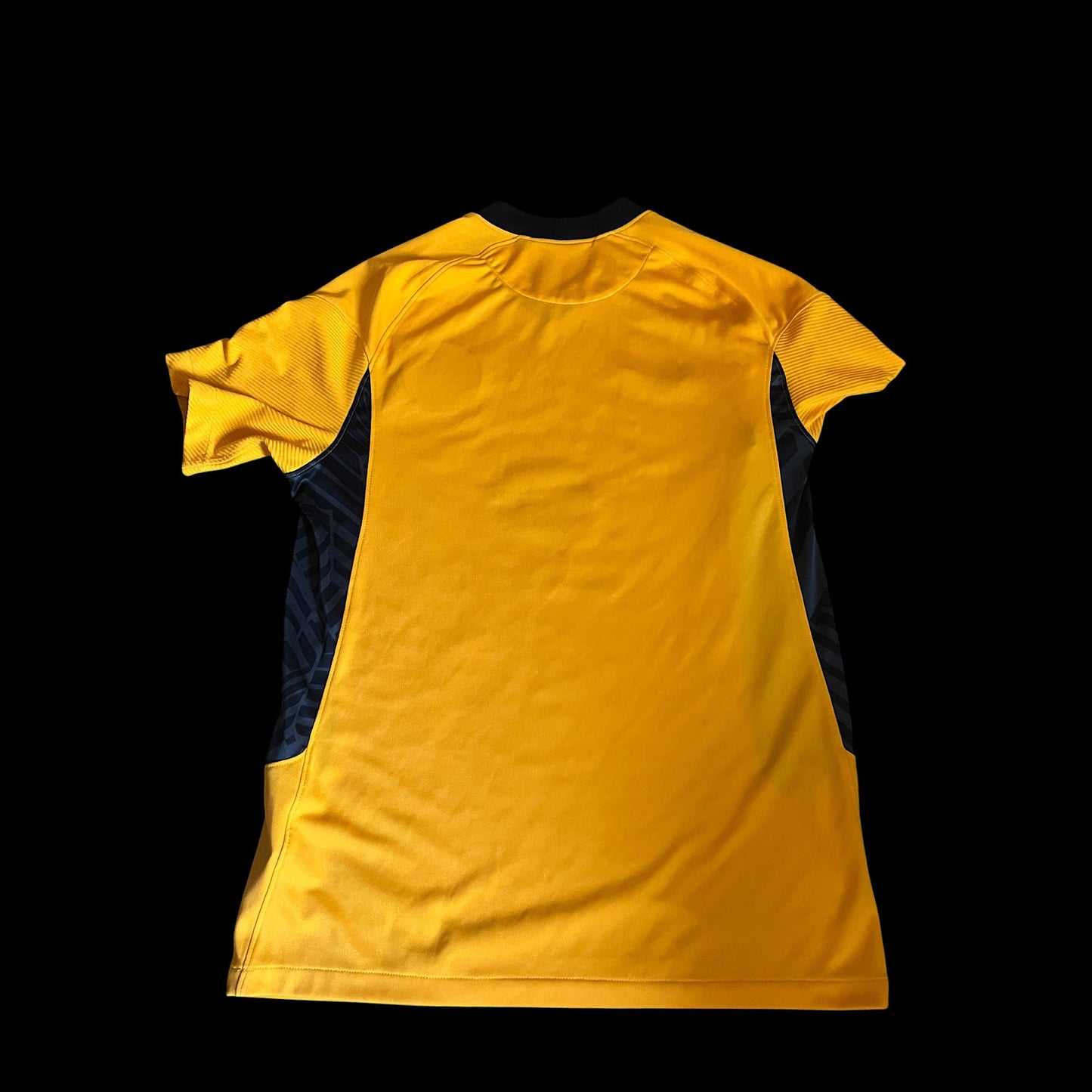 Kaizer Chiefs 2021/2022 Home Football Shirt Medium