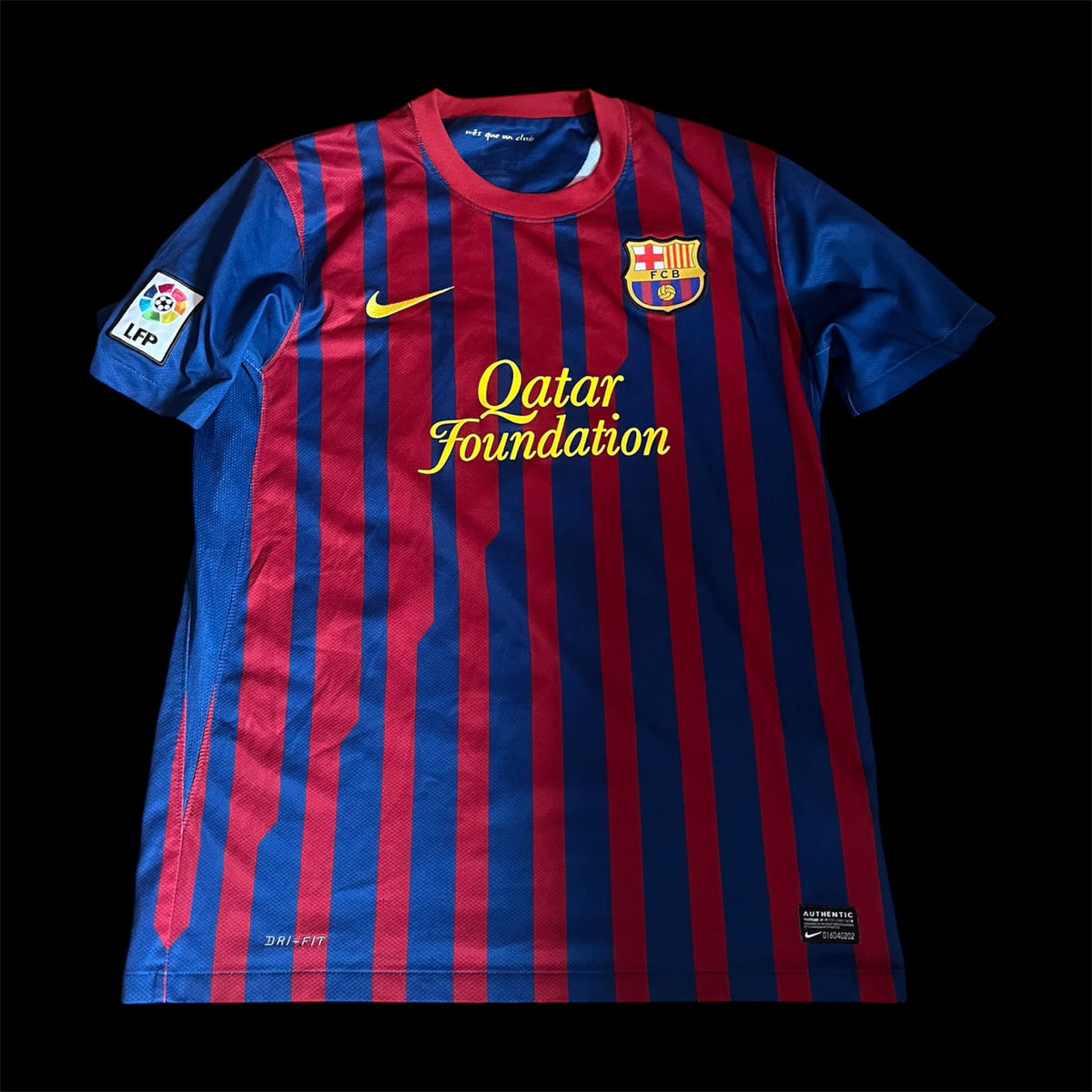 FC Barcelona 2011/2012 Home Football Shirt Medium - Lionel Messi