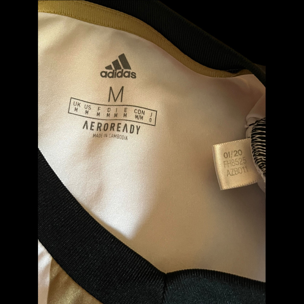 Aberdeen 2020/2021 Away Football Shirt Medium (2)