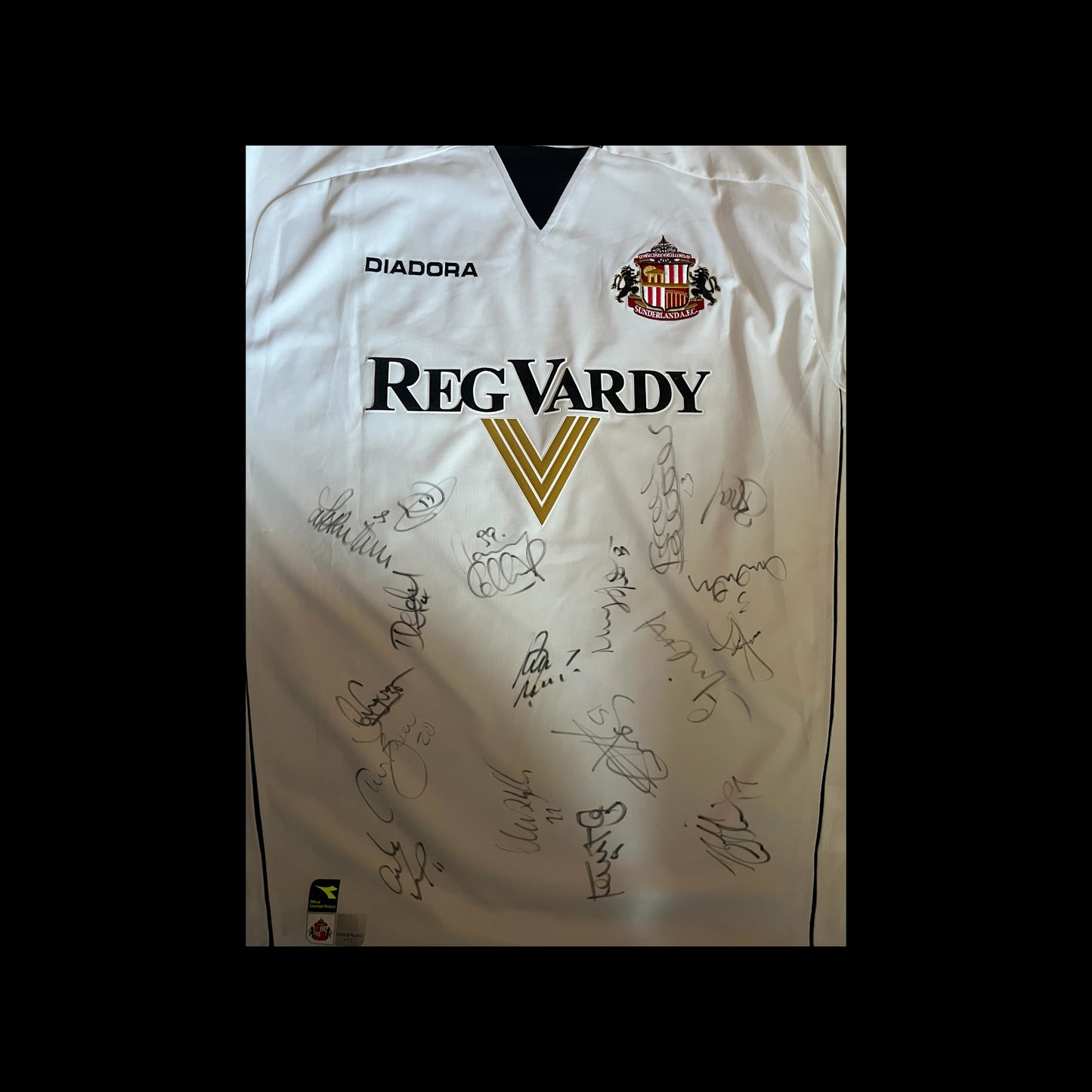 Sunderland 2004/2005 Away Football Shirt Large - Long Sleeve - Squad Signed With COA - BNWT