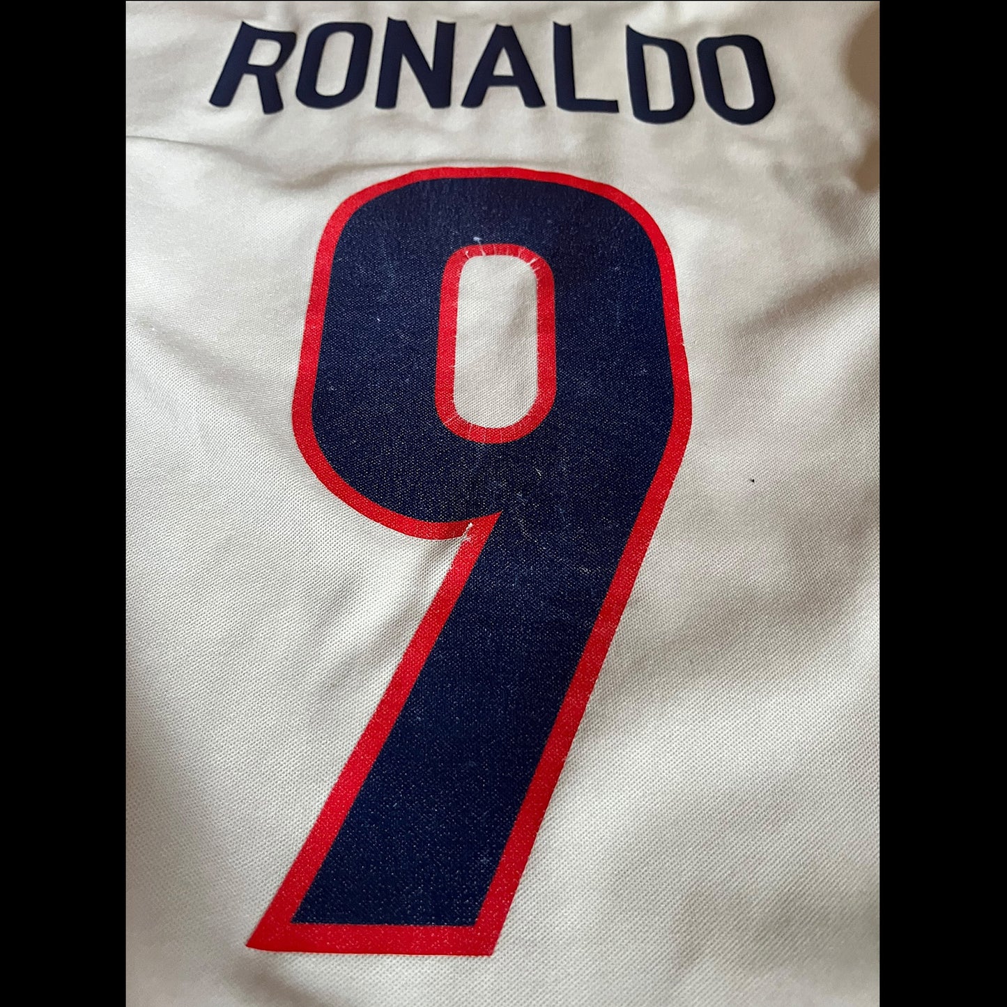 Barcelona Away Football Shirt Small - Ronaldo Nazario