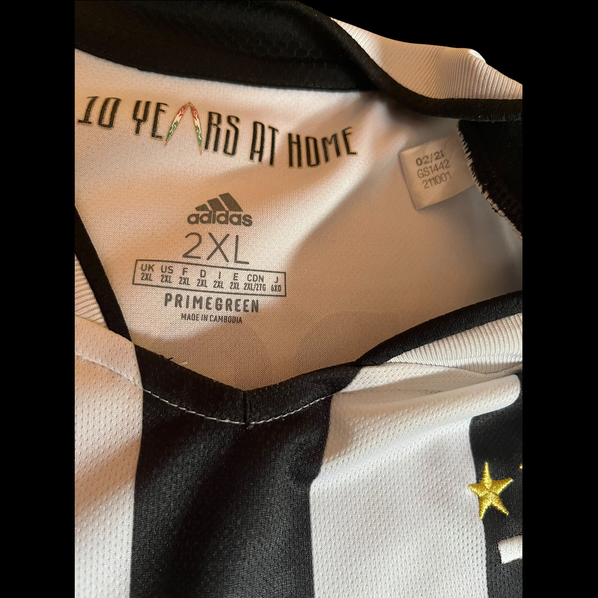Juventus 2021/2022 Home Football Shirt XXL - Cristiano Ronaldo