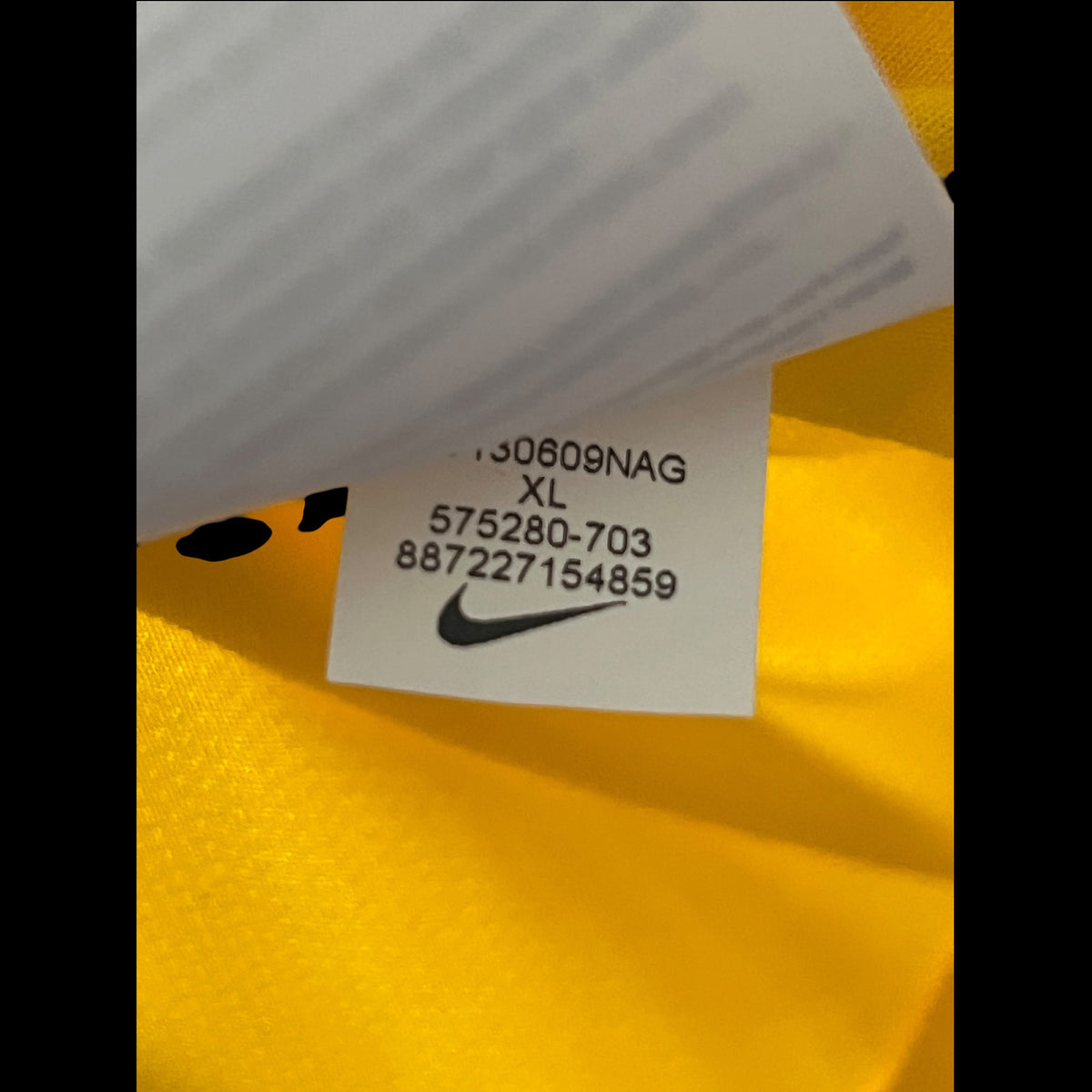 Brazil 2014 Home Football Shirt Extra Large