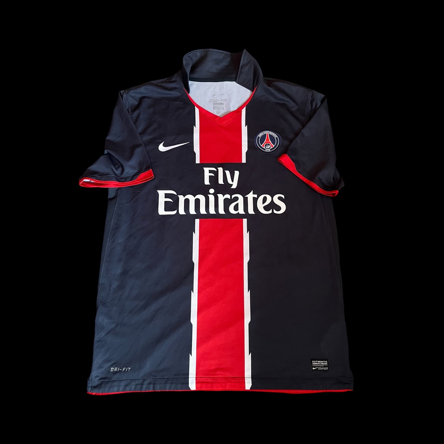 Paris Saint Germain 2010/2011 Home Football Shirt Large - Claude Makelele