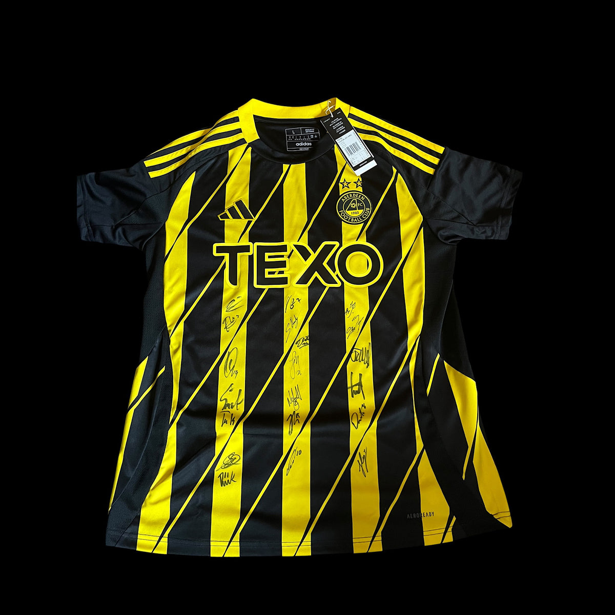 Aberdeen 2024/2025 Away Football Shirt Medium - Squad Signed - BNWT