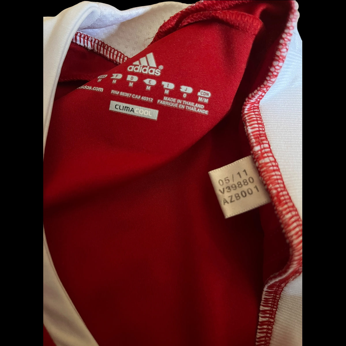 Aberdeen 2011/2012 Home Football Shirt Medium