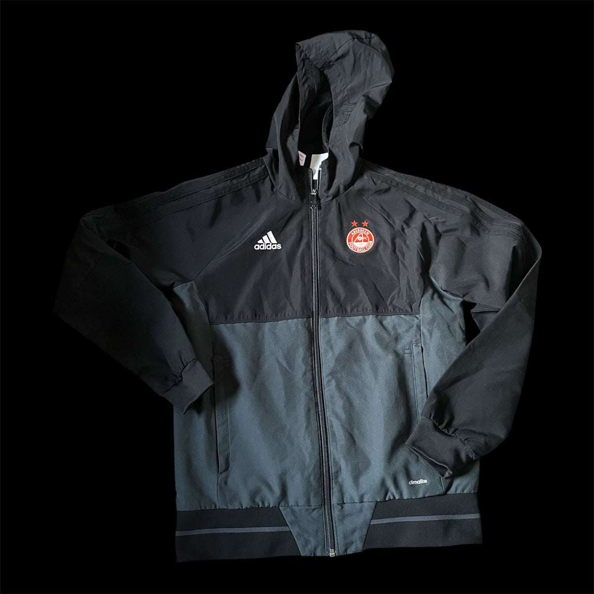 Aberdeen 2021/2022 Training Rain Jacket Age 11-12
