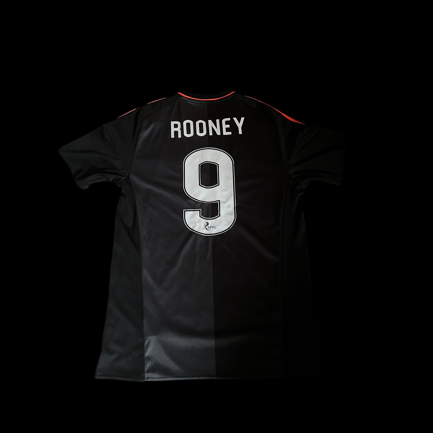 Aberdeen 2016/2017 Away Football Shirt Medium - Adam Rooney