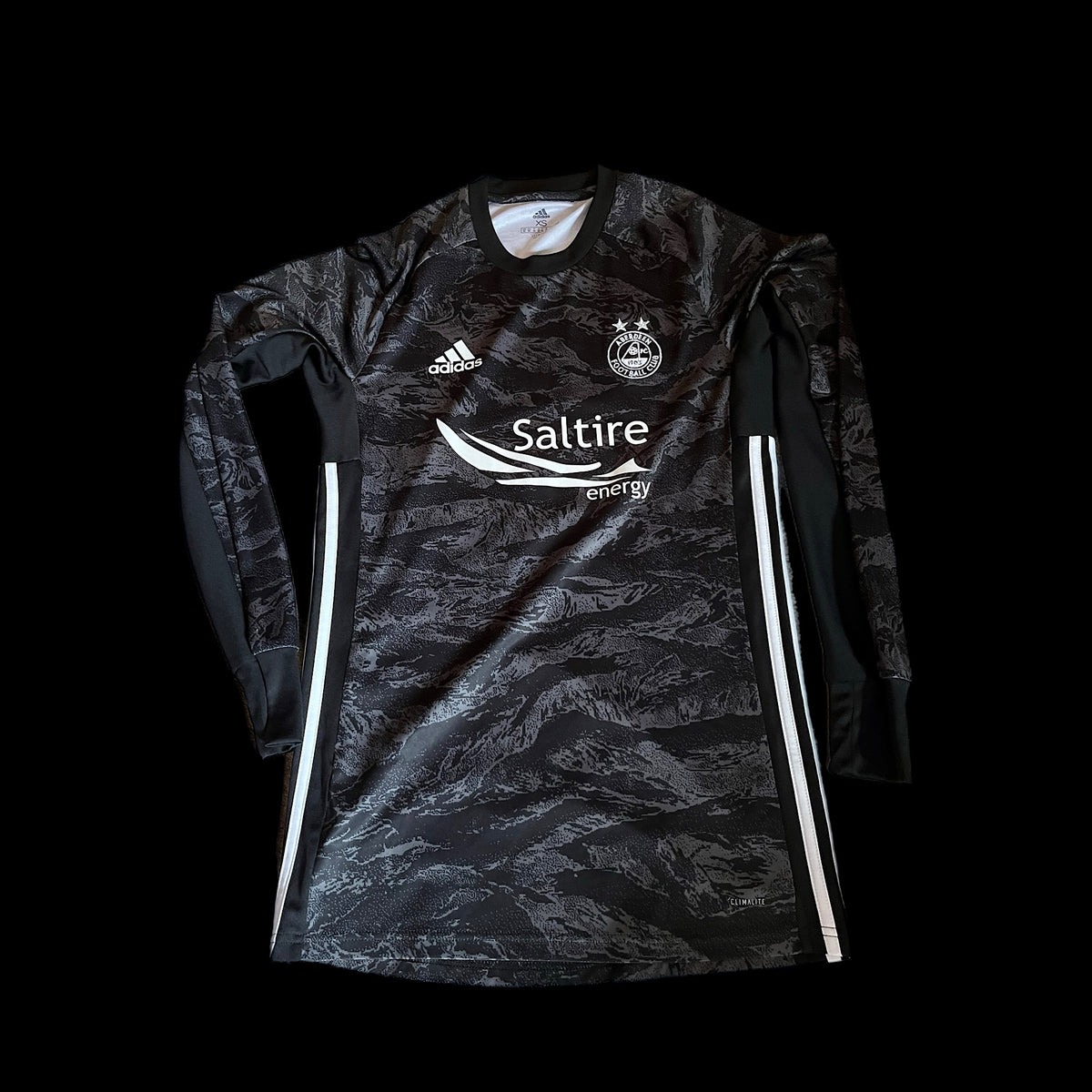 Aberdeen 2018/2019 Goalkeeper Football Shirt Extra Small