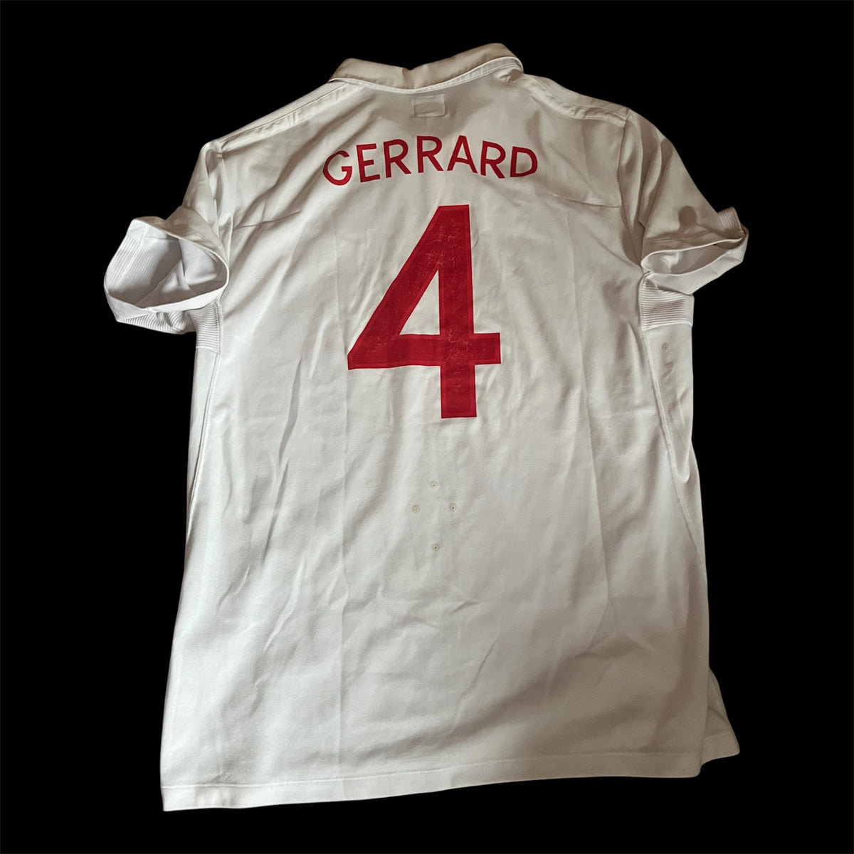 England 2010 Home Football Shirt Large - Steven Gerrard