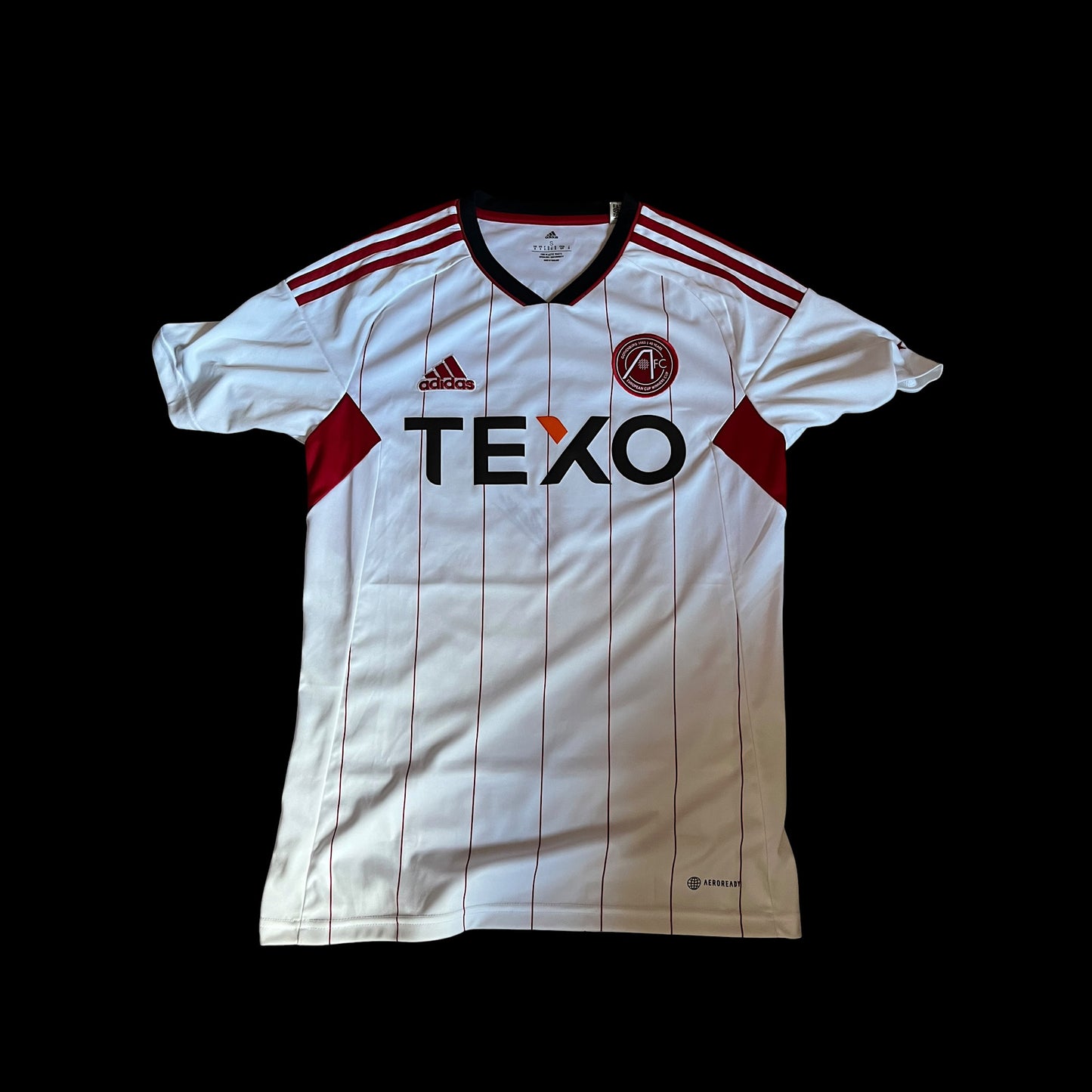 Aberdeen 2022/2023 Away Football Shirt Small - Angus MacDonald - Signed