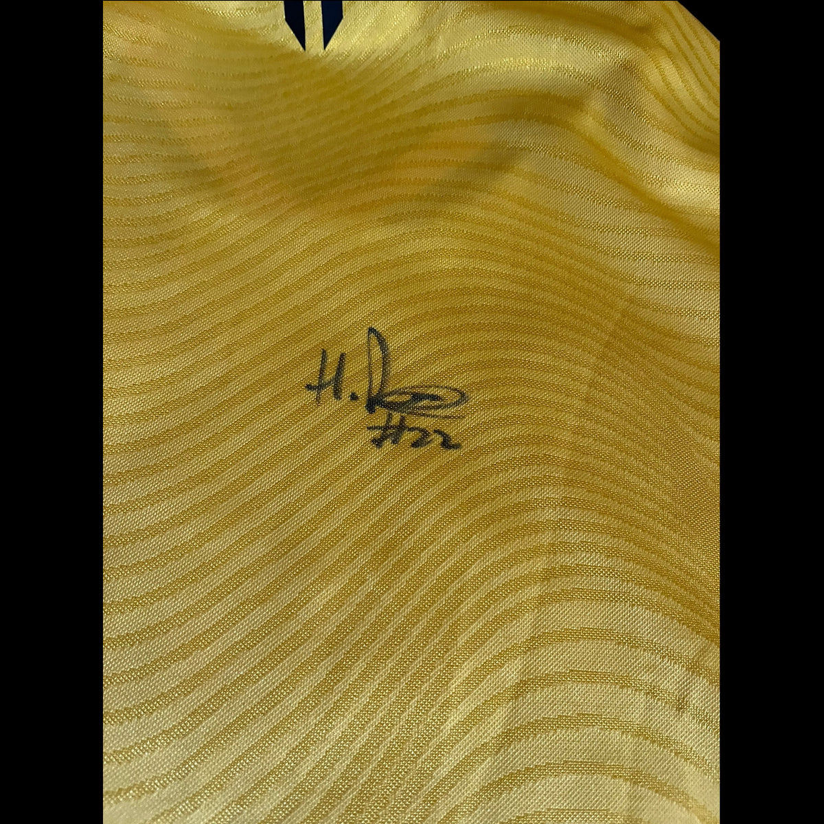 Wolverhampton Wanderers 2022/2023 Home Football Shirt Small - Signed